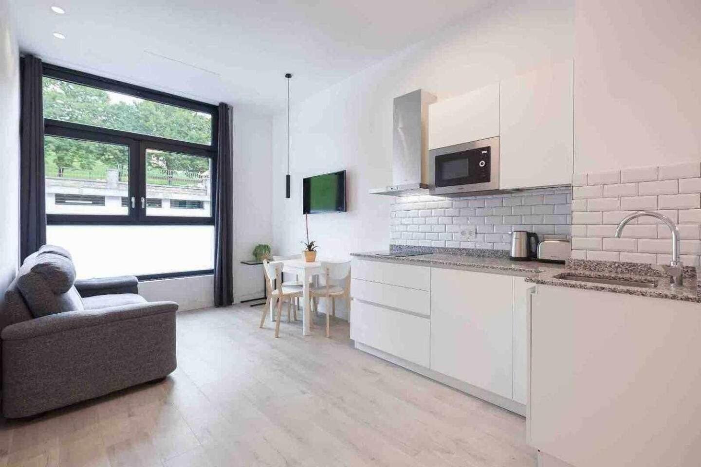 Apartment Lur *