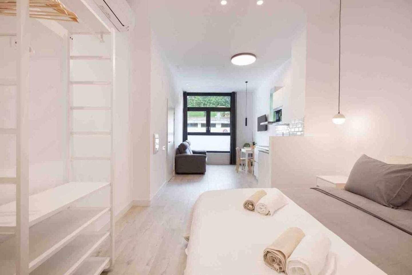 Apartment Lur